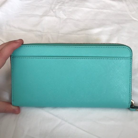kate spade wallet - Picture 2 of 5